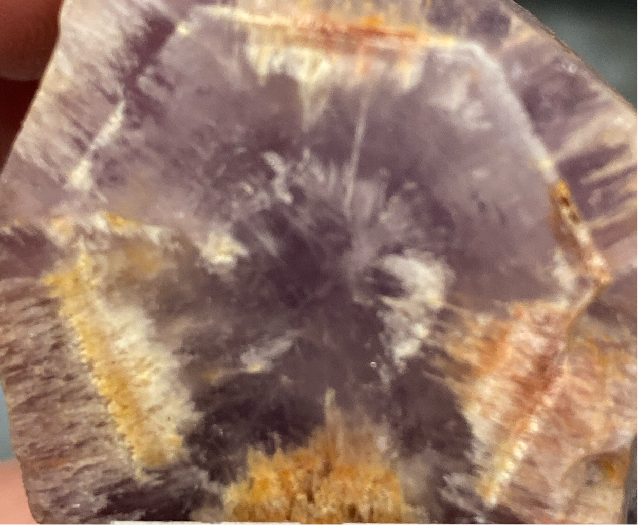 Tripiche Amethyst Points