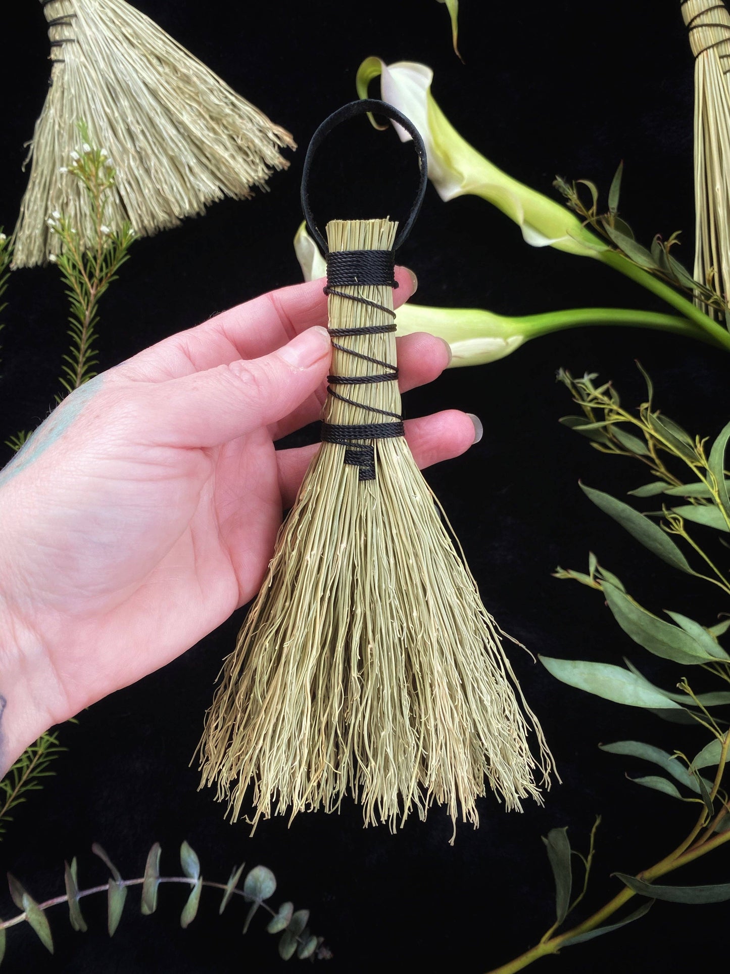 Natural Altar Brooms - 6-7” Broomcorn