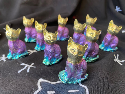 Cosmic Bismuth Cat Carving