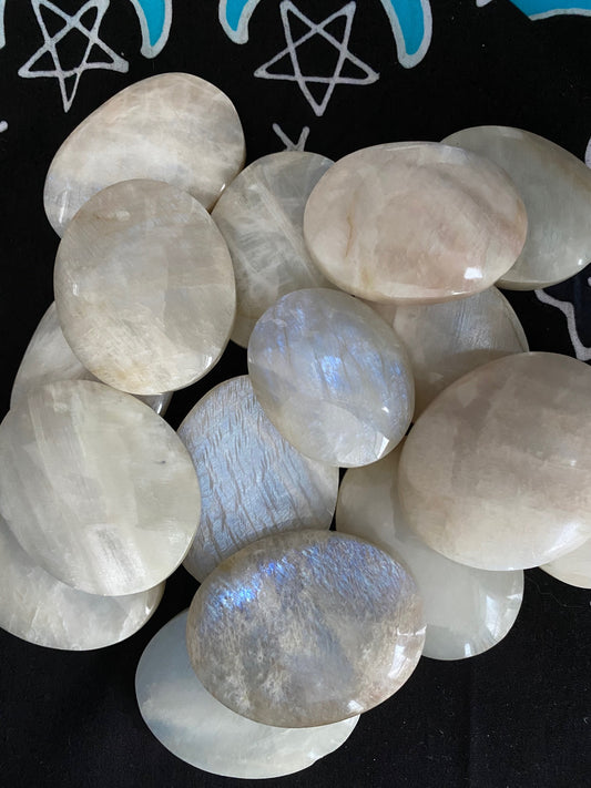 Moonstone Palm Stone