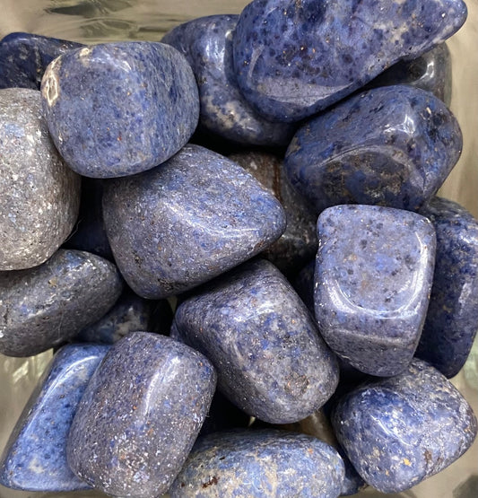 Dumortierite tumbled stone