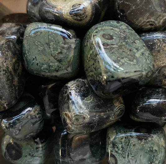 Kambaba Jasper tumbled stone